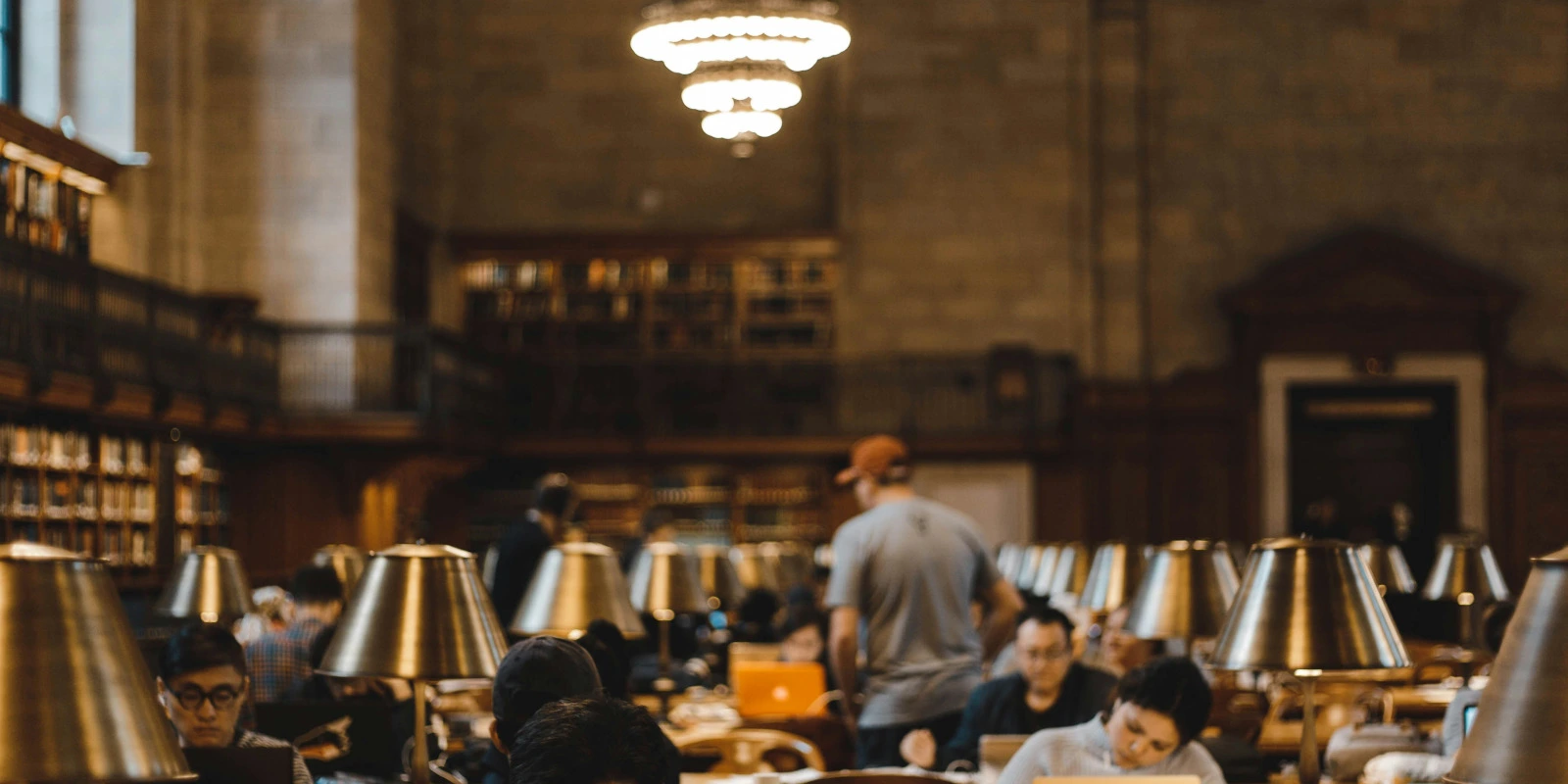 Métiers en Génie Chimique: Du Laboratoire à l'Industrie